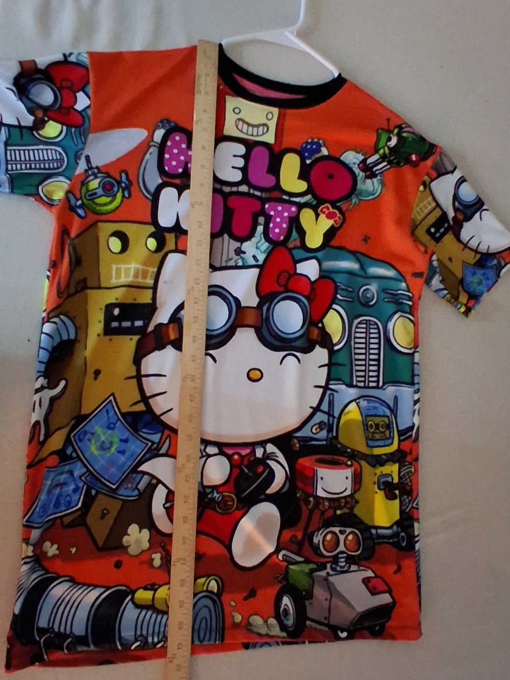 RARE Hello Kitty Graphic Short Sleeve Tee Orange & Multicolor